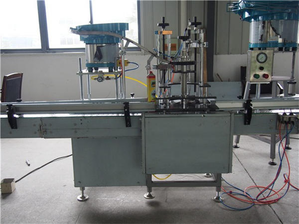 24頭奶瓶馬桶水灌裝機