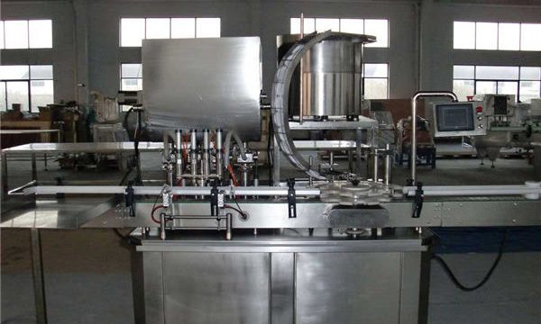 自動直線活塞式灌裝機